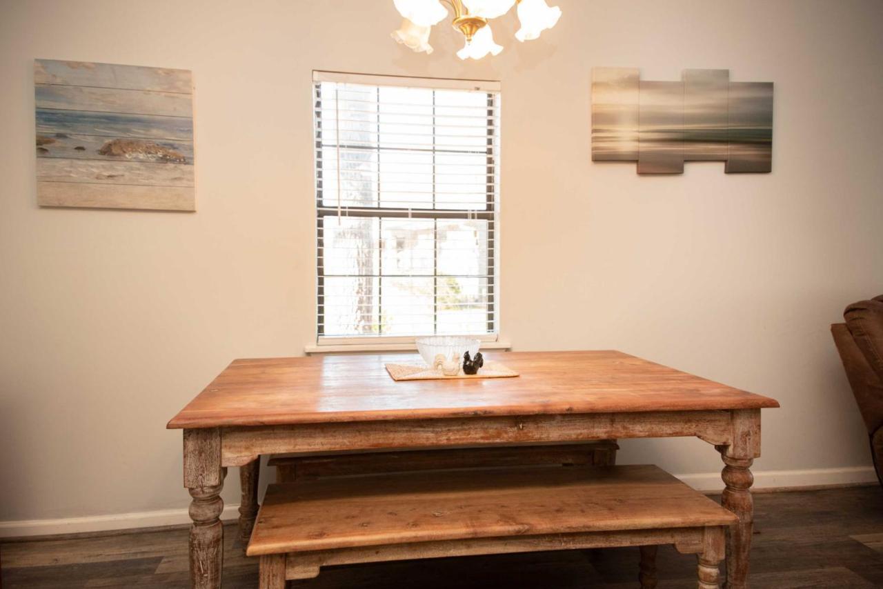 Lakefront Cottage With Private Hot Tub! Buckhead Eksteriør billede