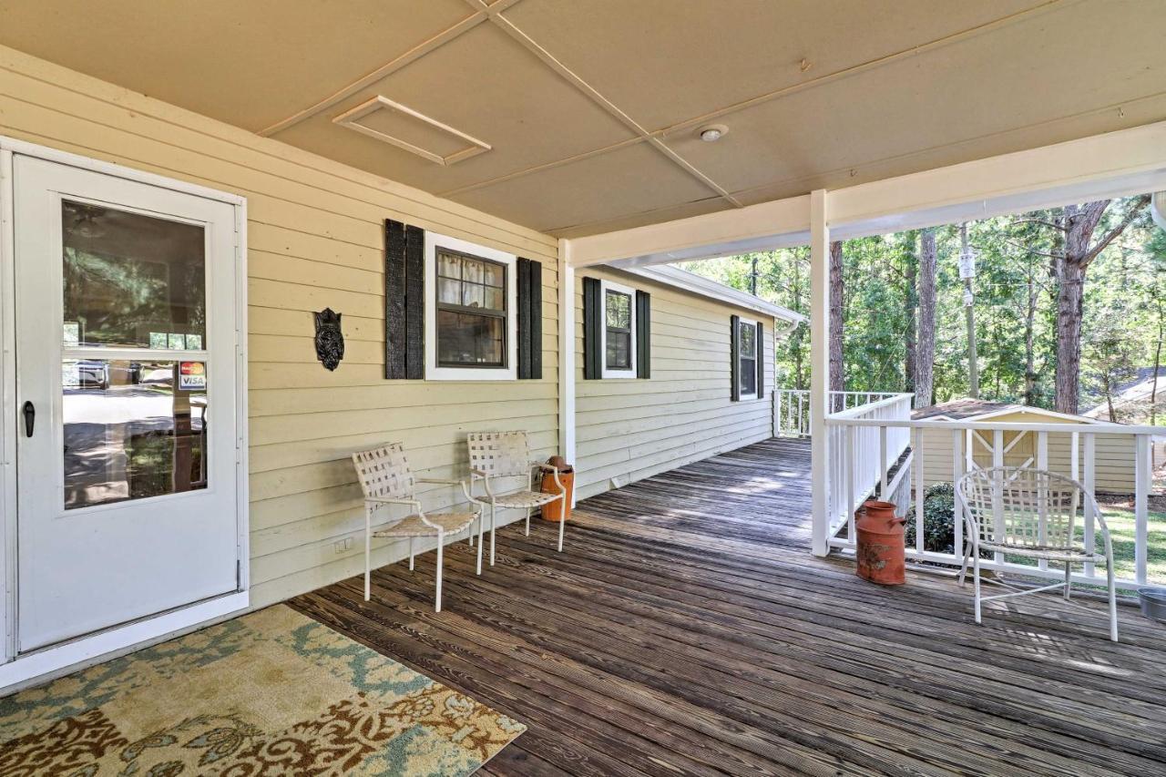 Lakefront Cottage With Private Hot Tub! Buckhead Eksteriør billede